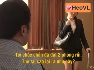 Ở chung phòng với anh trưởng phòng đáng ghét